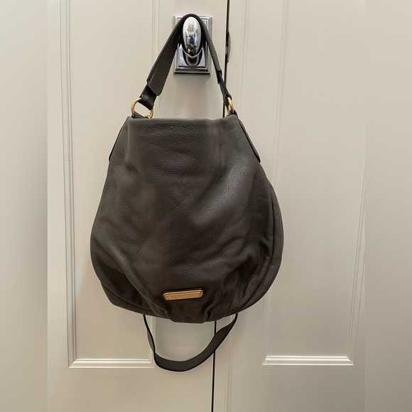 Marc by Marc Jacobs New Q Hillier Handbag - Picture 4 of 5